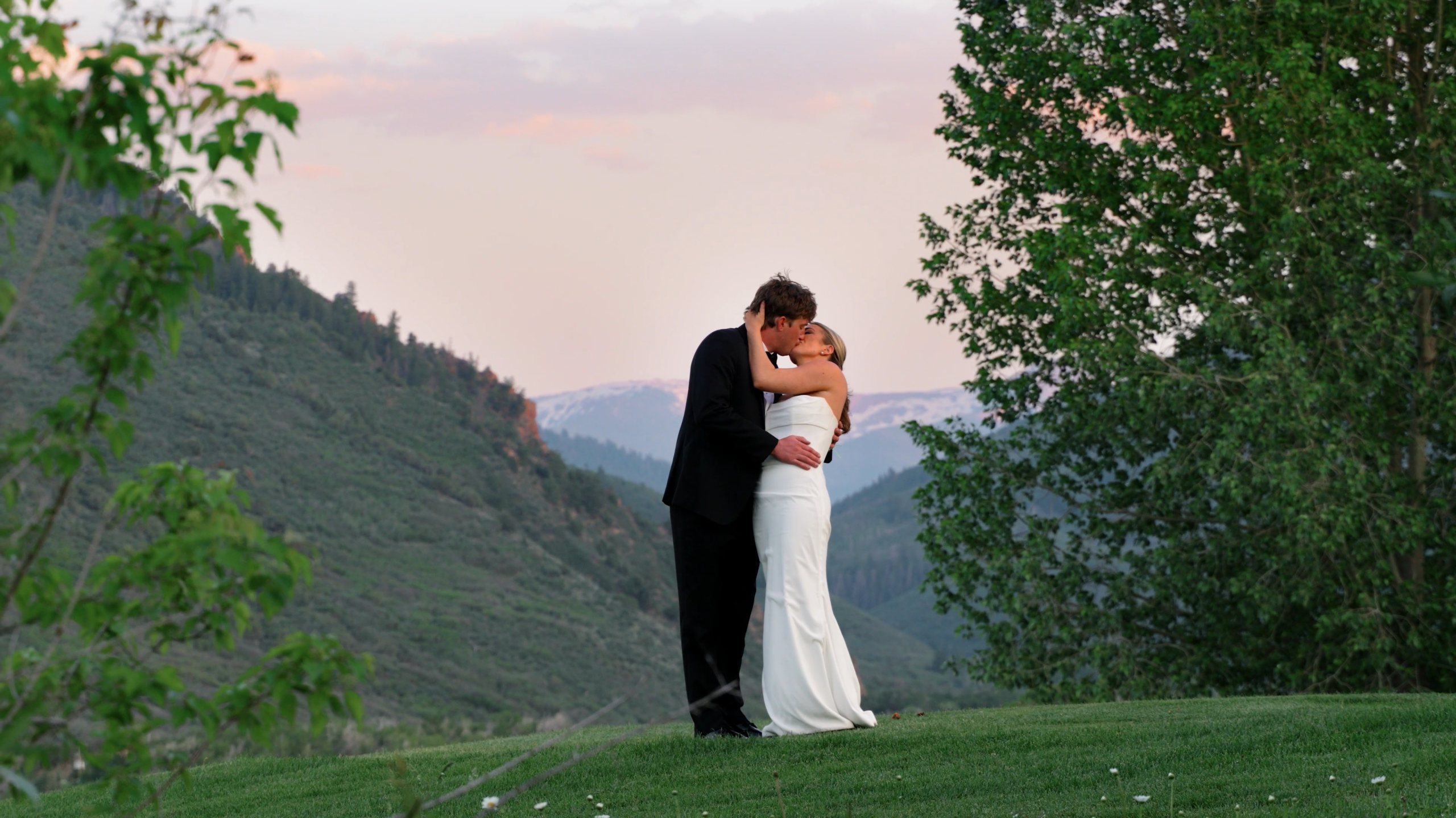 beautiful wedding in Eagle, Colorado